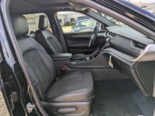 new 2025 Jeep Grand Cherokee car, priced at $37,616