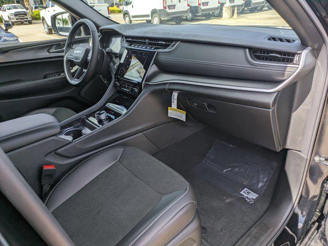 new 2025 Jeep Grand Cherokee car, priced at $37,616