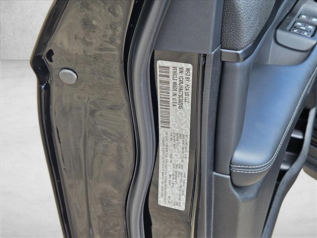 new 2025 Jeep Grand Cherokee car, priced at $40,949