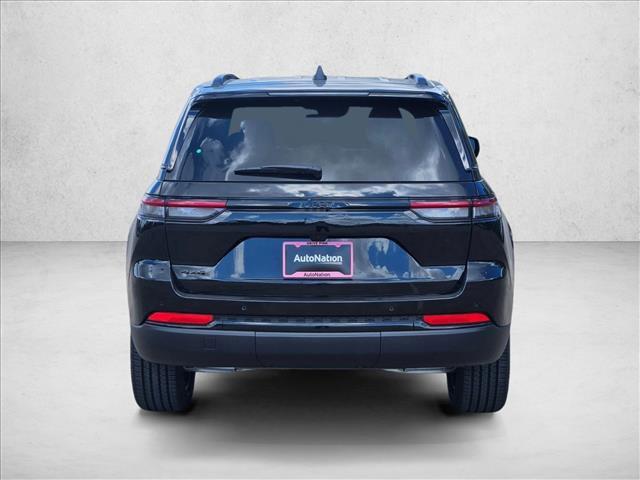 new 2025 Jeep Grand Cherokee car, priced at $40,949