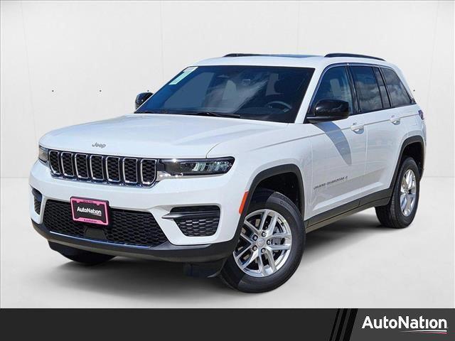new 2025 Jeep Grand Cherokee car, priced at $32,999