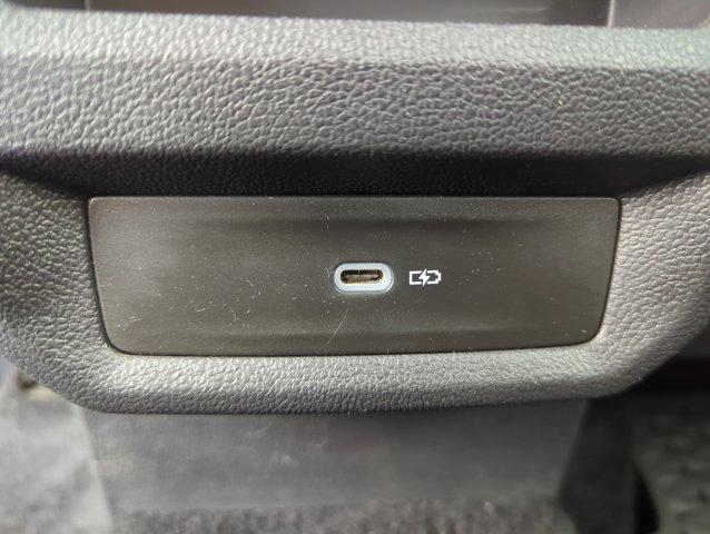 used 2022 Volkswagen Taos car