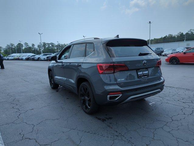 used 2022 Volkswagen Taos car