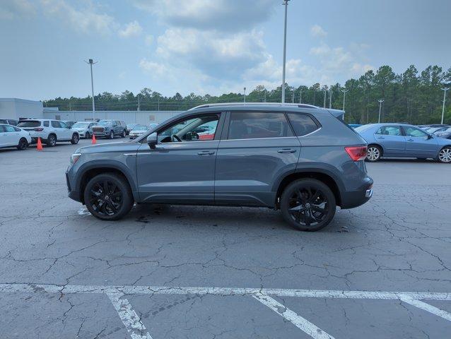 used 2022 Volkswagen Taos car
