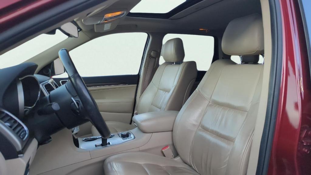 used 2015 Jeep Grand Cherokee car, priced at $16,873