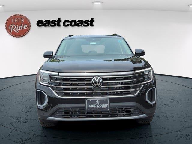 new 2025 Volkswagen Atlas car, priced at $44,771
