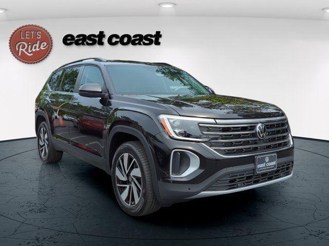 new 2025 Volkswagen Atlas car, priced at $44,771