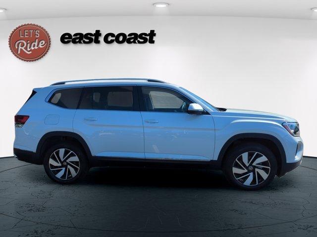 new 2025 Volkswagen Atlas car, priced at $51,076
