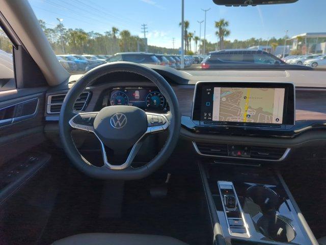 new 2025 Volkswagen Atlas car, priced at $51,076