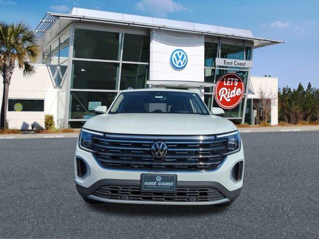 new 2025 Volkswagen Atlas car, priced at $51,076