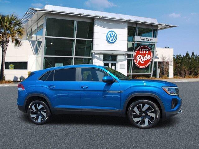 new 2024 Volkswagen Atlas Cross Sport car