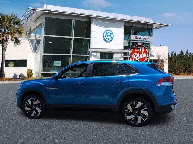 new 2024 Volkswagen Atlas Cross Sport car