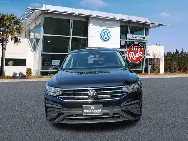 new 2024 Volkswagen Tiguan car, priced at $34,031