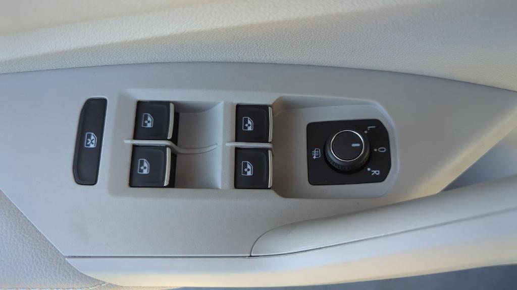 new 2025 Volkswagen Jetta car, priced at $23,241