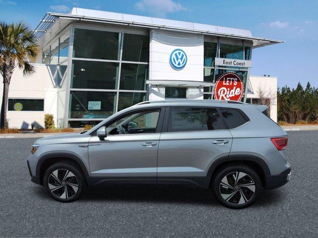 new 2024 Volkswagen Taos car