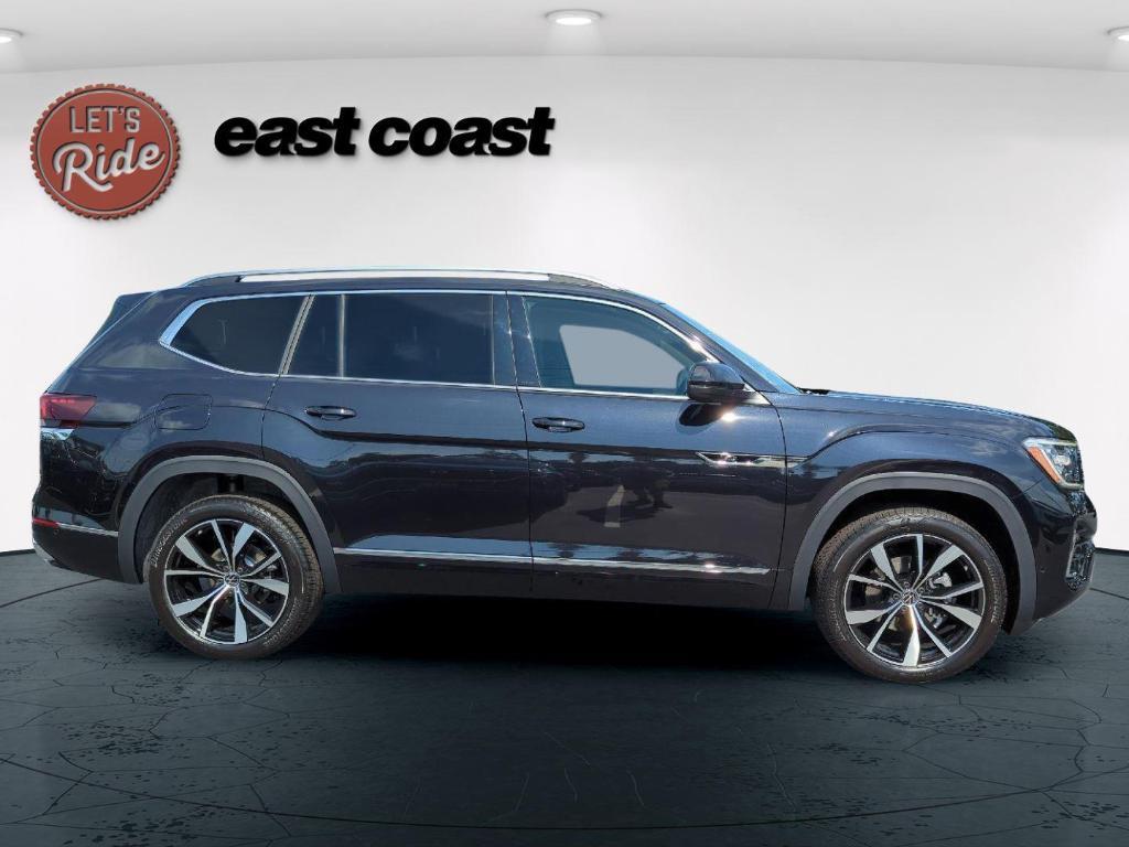 new 2026 Volkswagen Atlas car