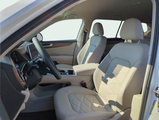 new 2025 Volkswagen Atlas car, priced at $40,794