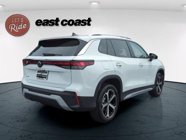 new 2025 Volkswagen Tiguan car, priced at $34,353