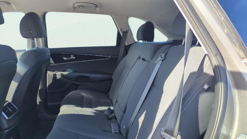 used 2019 Kia Sorento car, priced at $14,987