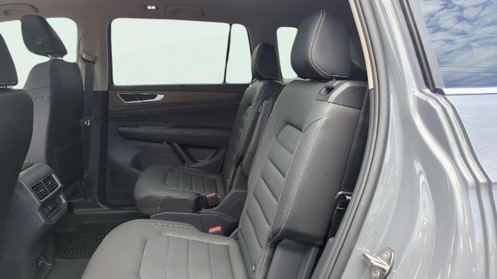 new 2026 Volkswagen Atlas car