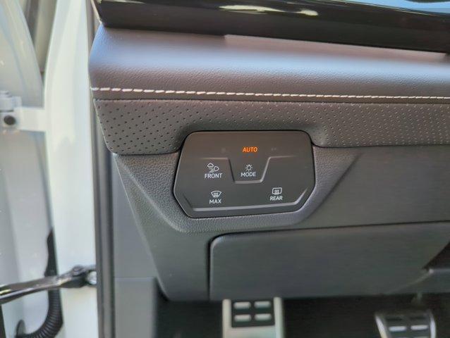 new 2025 Volkswagen Atlas car