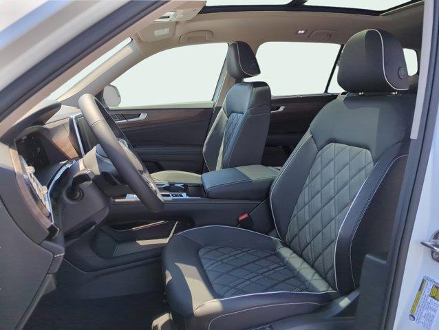 new 2025 Volkswagen Atlas car