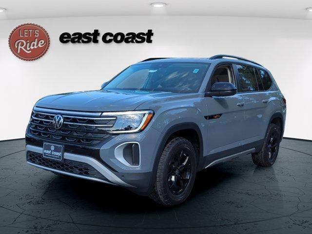 new 2025 Volkswagen Atlas car, priced at $50,224