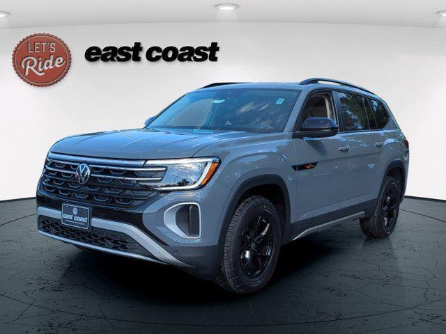 new 2025 Volkswagen Atlas car, priced at $50,224