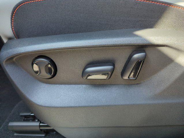new 2025 Volkswagen Atlas car, priced at $50,224