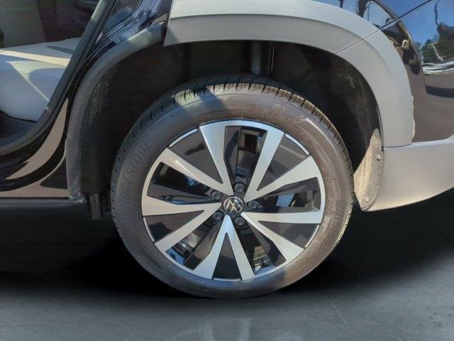 new 2024 Volkswagen Taos car, priced at $31,720
