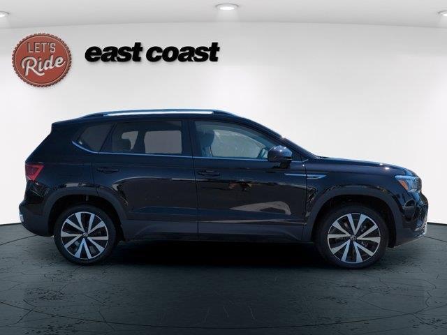 new 2024 Volkswagen Taos car, priced at $31,720