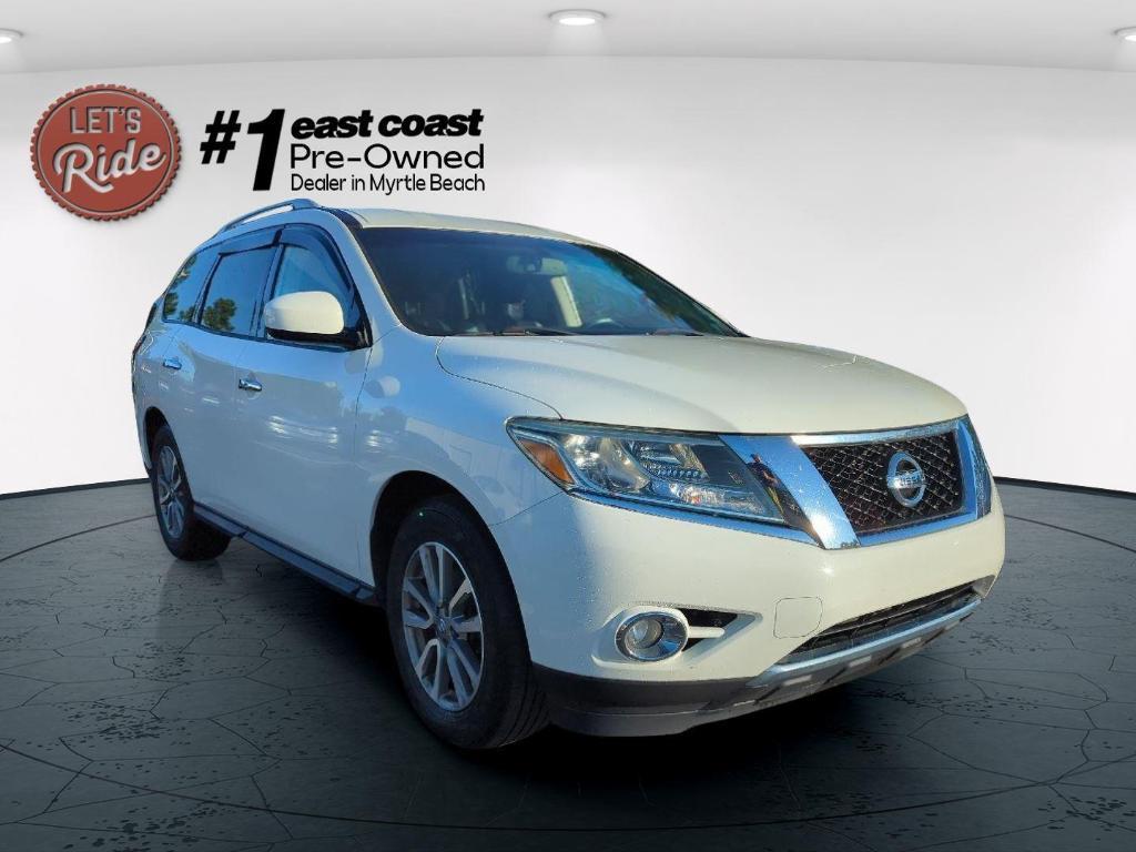 used 2016 Nissan Pathfinder car, priced at $13,987