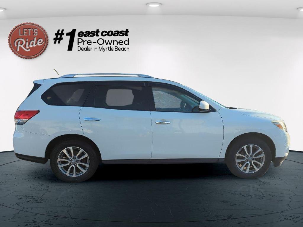 used 2016 Nissan Pathfinder car, priced at $13,987