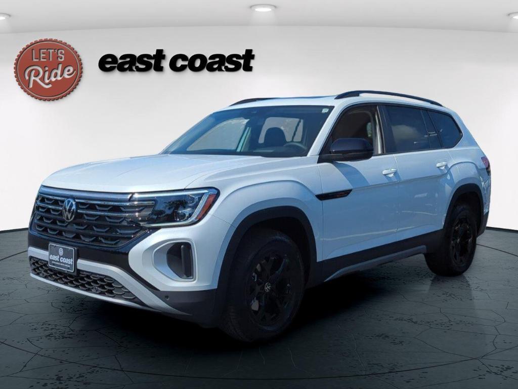 new 2024 Volkswagen Atlas car, priced at $52,966