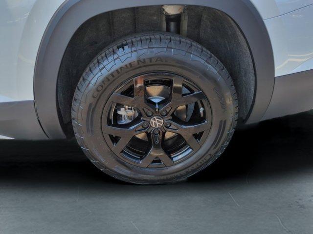 new 2024 Volkswagen Atlas car, priced at $53,966