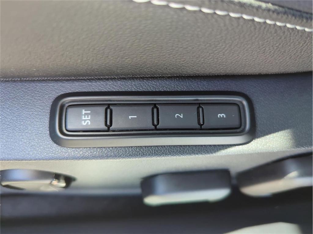 new 2025 Volkswagen Jetta car, priced at $29,665