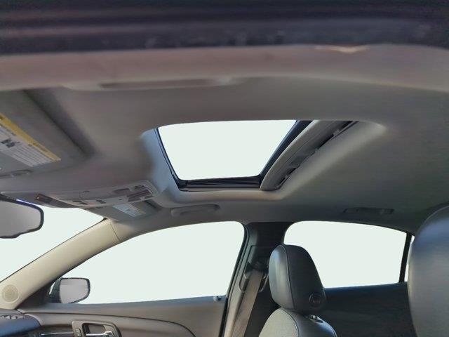 used 2015 Chevrolet Malibu car, priced at $9,000