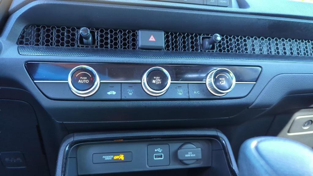 used 2024 Honda CR-V car, priced at $31,000