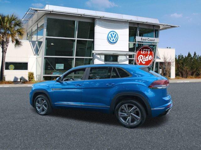 new 2024 Volkswagen Atlas Cross Sport car