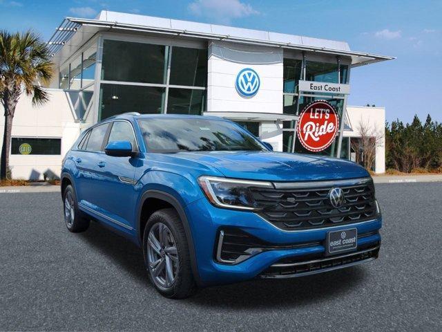 new 2024 Volkswagen Atlas Cross Sport car