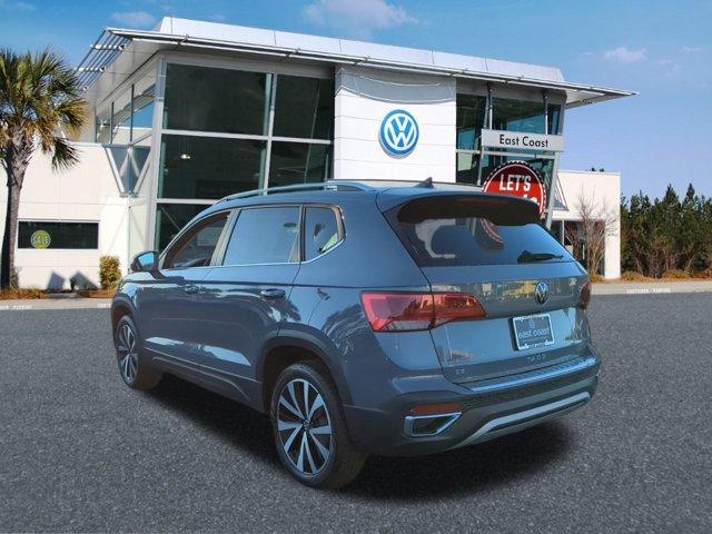 new 2024 Volkswagen Taos car