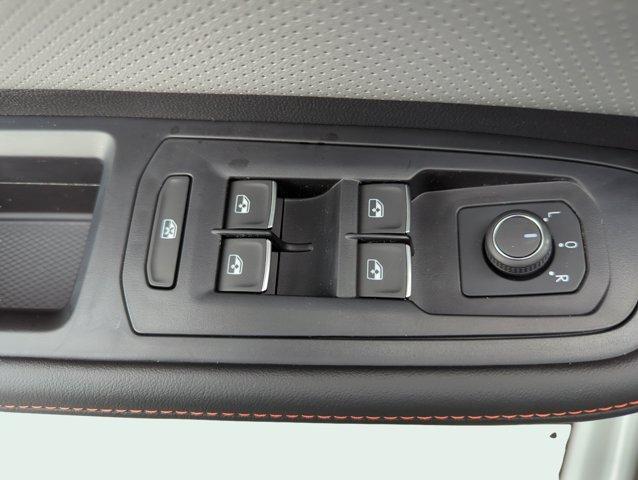 new 2025 Volkswagen Atlas car, priced at $48,671