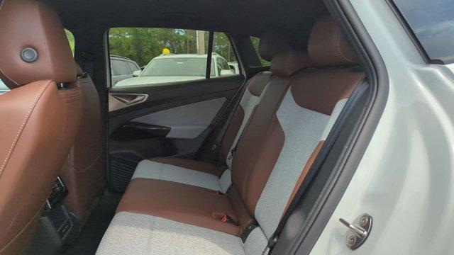 new 2025 Volkswagen ID.4 car, priced at $46,066