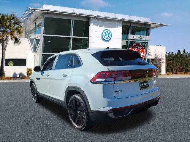 new 2025 Volkswagen Atlas Cross Sport car