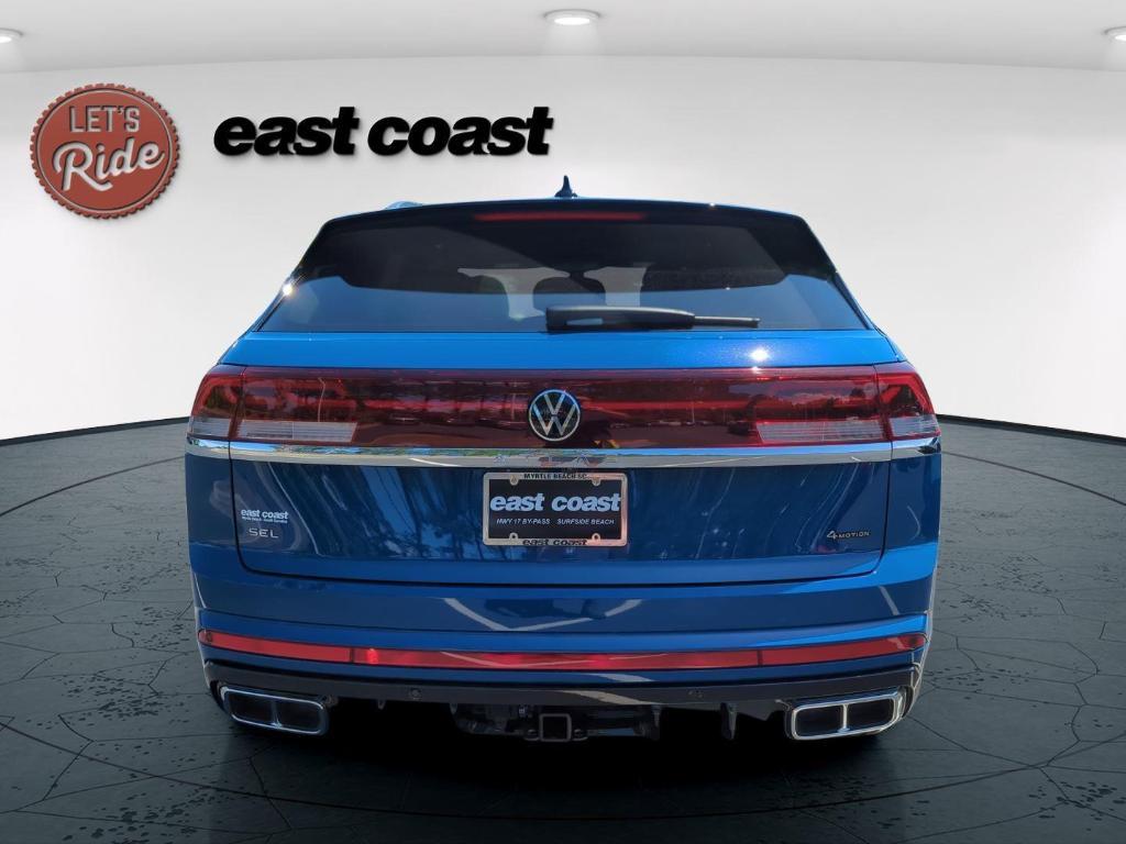 new 2025 Volkswagen Atlas Cross Sport car