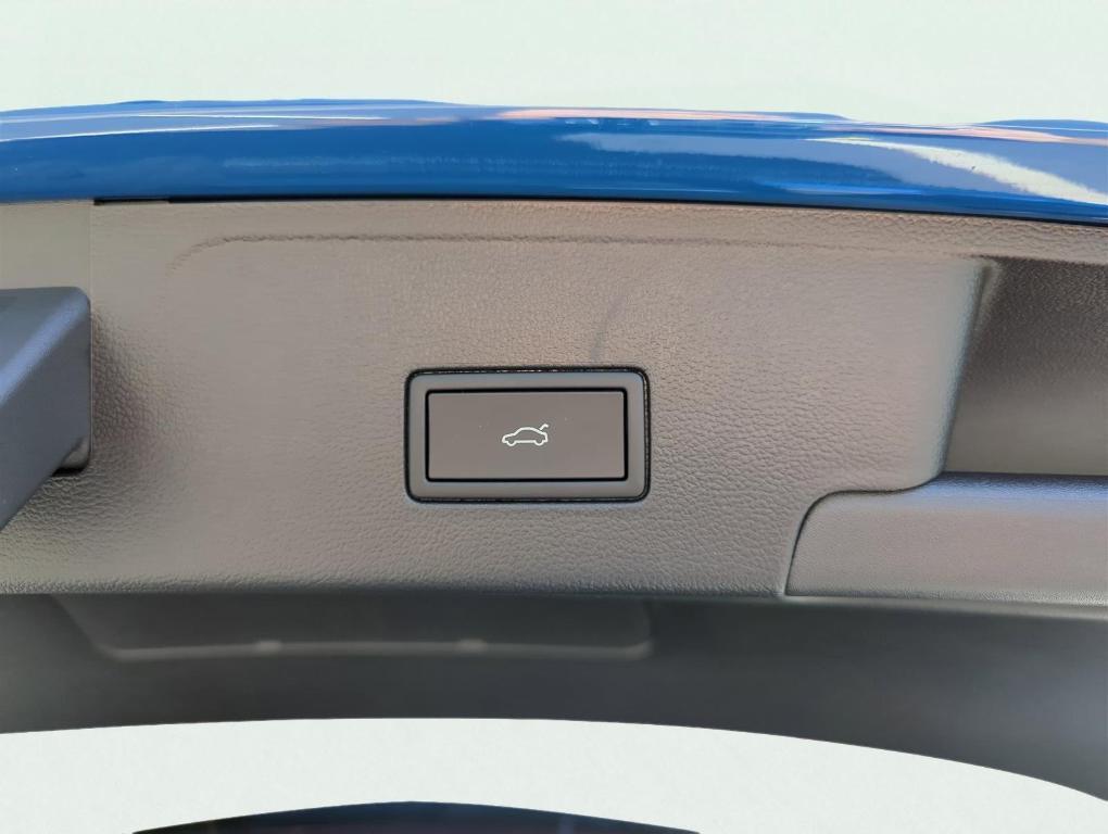 new 2025 Volkswagen Atlas Cross Sport car