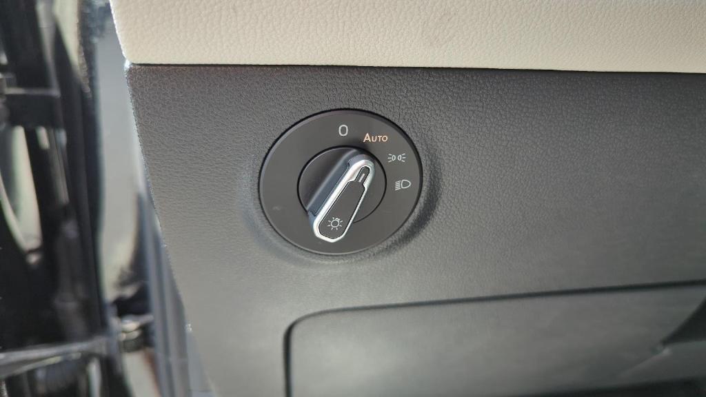 new 2025 Volkswagen Taos car, priced at $26,213