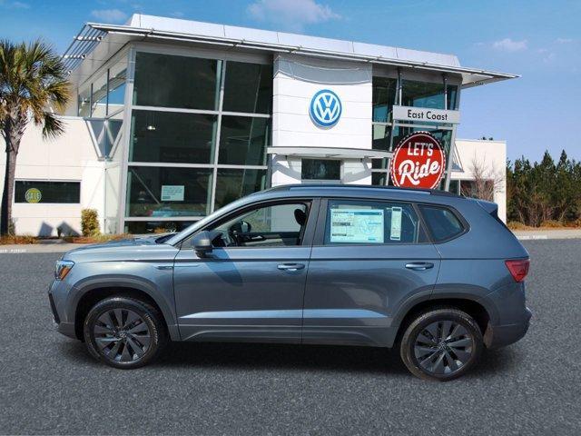 new 2024 Volkswagen Taos car