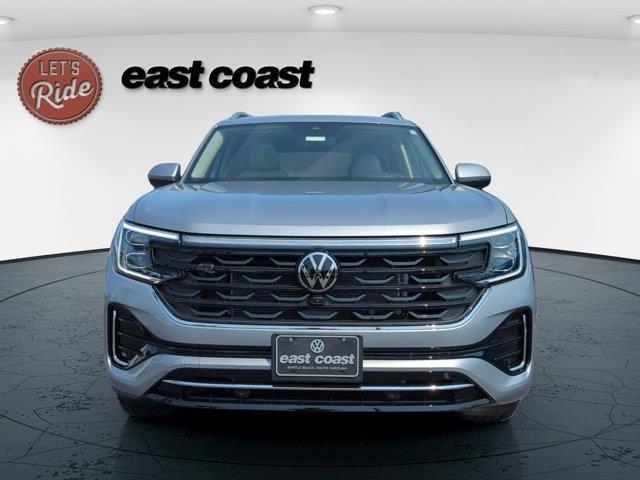 new 2025 Volkswagen Atlas car, priced at $56,954