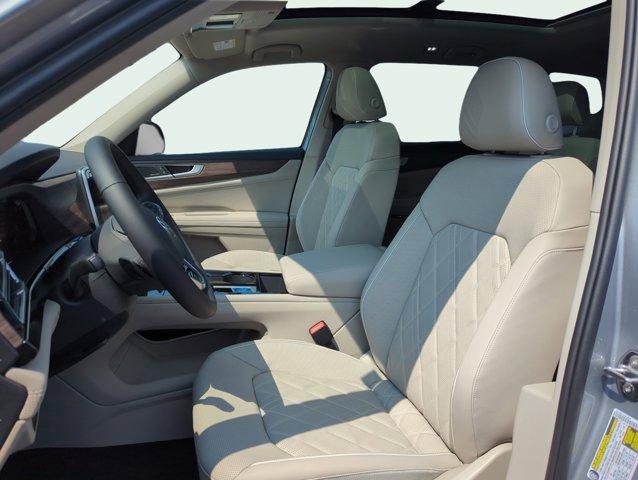 new 2025 Volkswagen Atlas car, priced at $56,954
